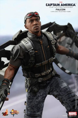 Illustration for article titled Hot Toys' New The Winter Soldier Falcon Figure